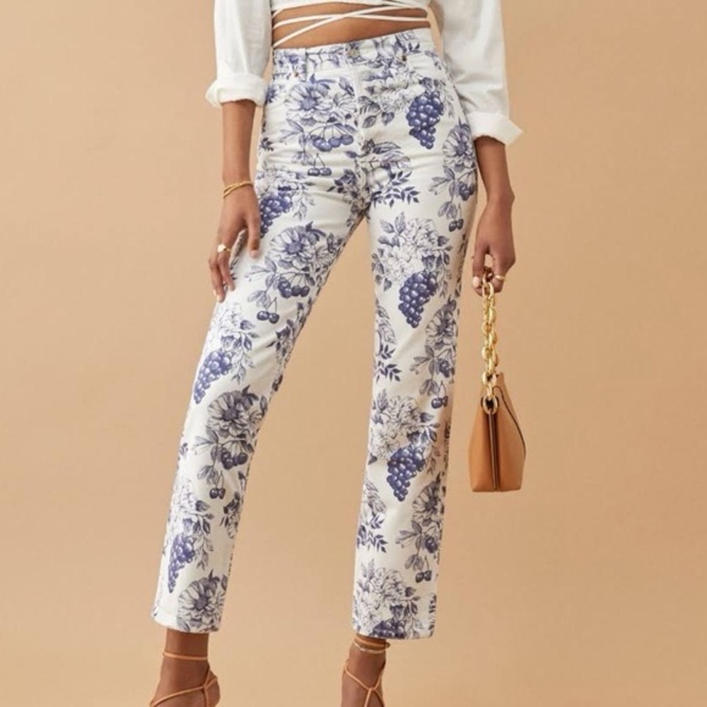 Reformation Cynthia Toile high rise straight jeans in Monaco - Picture 3 of 11